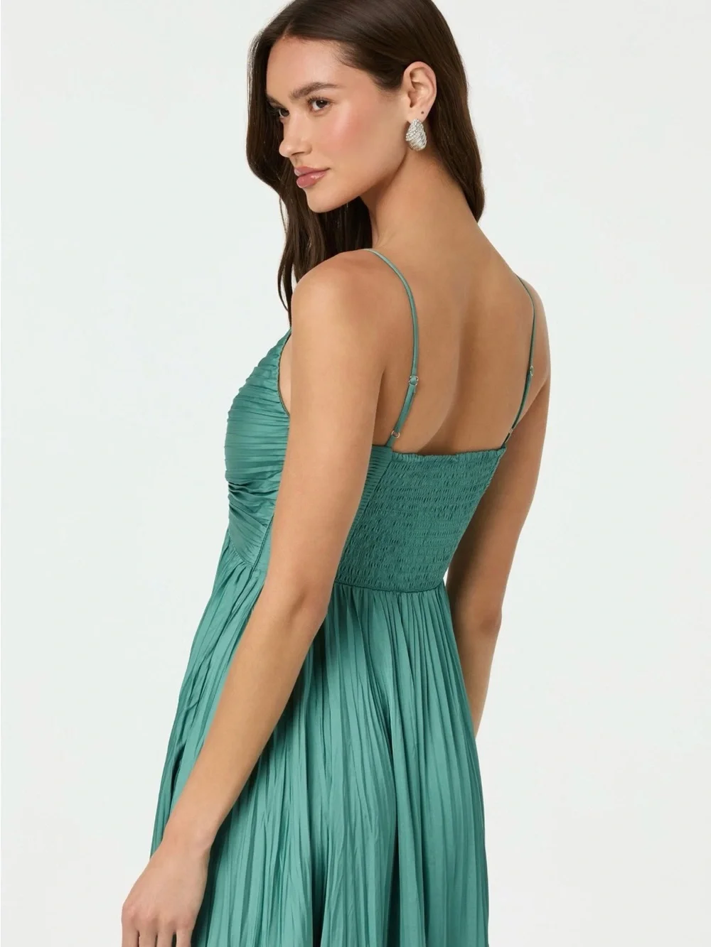 ASTR The Label Maeve Pleated Midi Dress - Picture 4 of 4